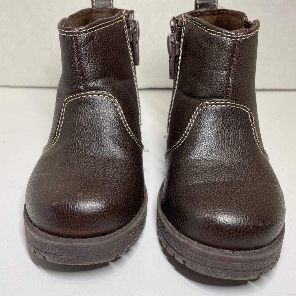 Children’s Place Girl Boots Size 6